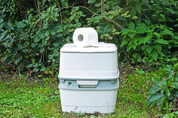 Best Portable restroom trailer rental  in Four Oaks, NC